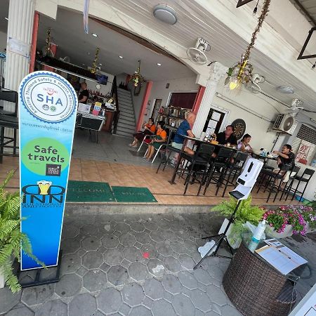 D.D. Inn Beach Guesthouse Pattaya Buitenkant foto